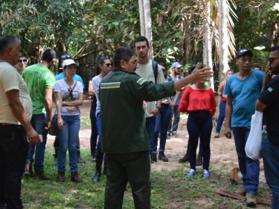 Imagem mostra atividade no zoológico