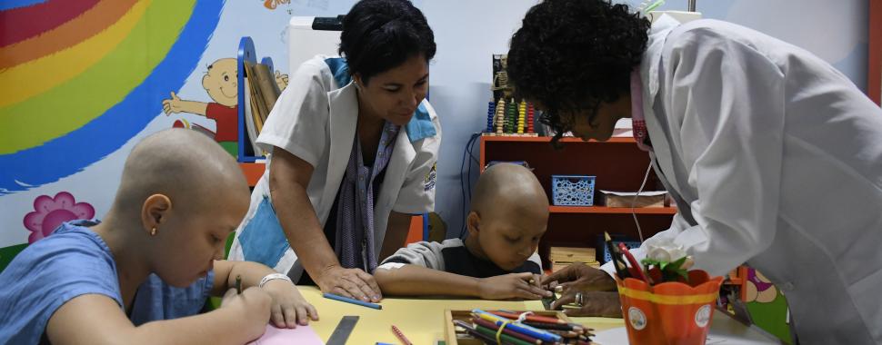 O Brasil possui cerca de 155 classes hospitalares, sendo a maioria centralizada na Região Sudeste (63)